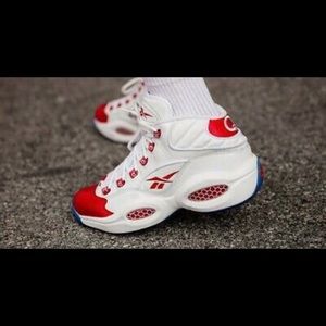Reebok Iverson Mid Question SZ 6.5 Youth